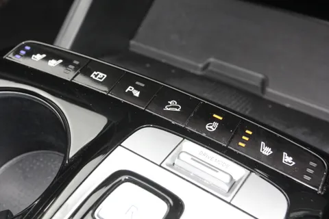 DA22BZG Hyundai Tucson 1.6 TGDi Hybrid 230 Ultimate 5dr 2WD Auto Thumbnail #29