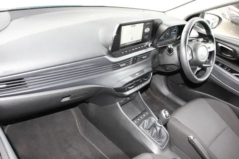 DA22WPP Hyundai i20 1.0T GDi 48V MHD Premium 5dr Thumbnail #8
