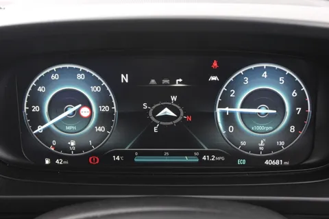 DA22WPP Hyundai i20 1.0T GDi 48V MHD Premium 5dr Thumbnail #17