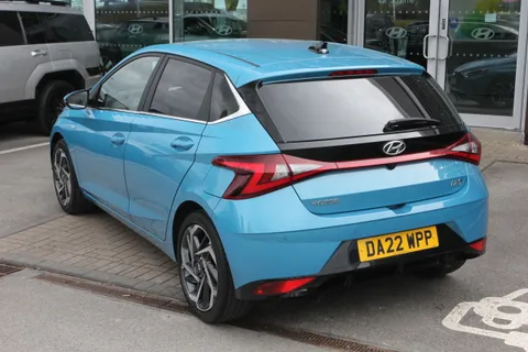 DA22WPP Hyundai i20 1.0T GDi 48V MHD Premium 5dr Thumbnail #30