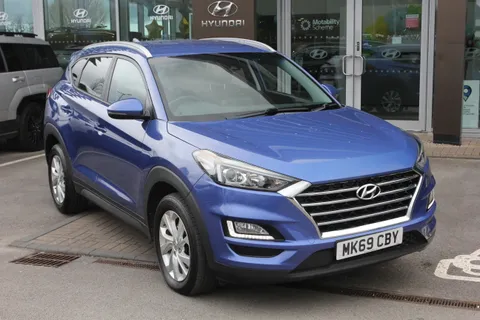 MK69CBY Hyundai Tucson 1.6 GDi SE Nav 5dr 2WD Thumbnail #2
