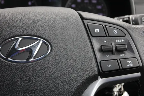 MK69CBY Hyundai Tucson 1.6 GDi SE Nav 5dr 2WD Thumbnail #24