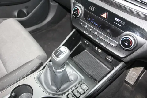 MK69CBY Hyundai Tucson 1.6 GDi SE Nav 5dr 2WD Thumbnail #27