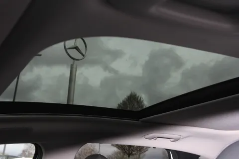 PK71JVZ Hyundai Tucson 1.6 TGDi Hybrid 230 Ultimate 5dr 2WD Auto Thumbnail #15