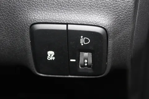 EN25TLK Hyundai i10 1.2 [79] Premium 5dr Auto [Nav] Thumbnail #18