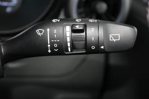 EN25TLK Hyundai i10 1.2 [79] Premium 5dr Auto [Nav] Thumbnail #22