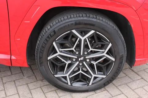 MW72VBN Hyundai Tucson 1.6 TGDi Hybrid 230 N Line 5dr 2WD Auto Thumbnail #8