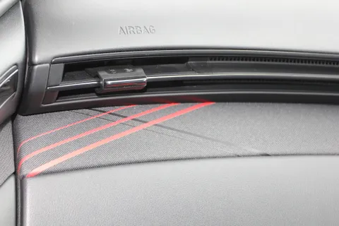 MW72VBN Hyundai Tucson 1.6 TGDi Hybrid 230 N Line 5dr 2WD Auto Thumbnail #11