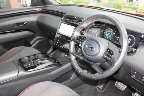 MW72VBN Hyundai Tucson 1.6 TGDi Hybrid 230 N Line 5dr 2WD Auto Thumbnail #17