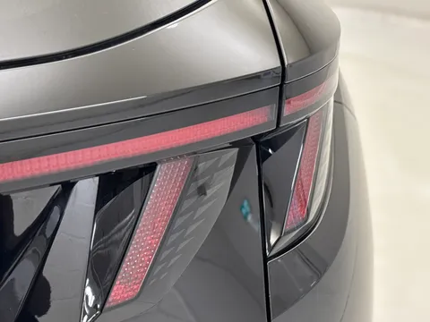 DX75XEE Hyundai Tucson 1.6T Hybrid N Line S 5dr Auto Thumbnail #36