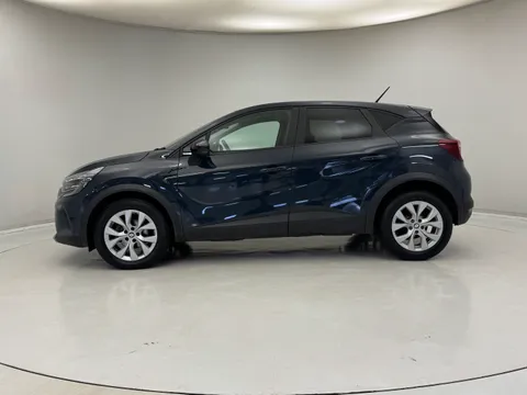 DS22WBP Renault Captur 1.0 TCE 90 Iconic Edition 5dr Thumbnail #4