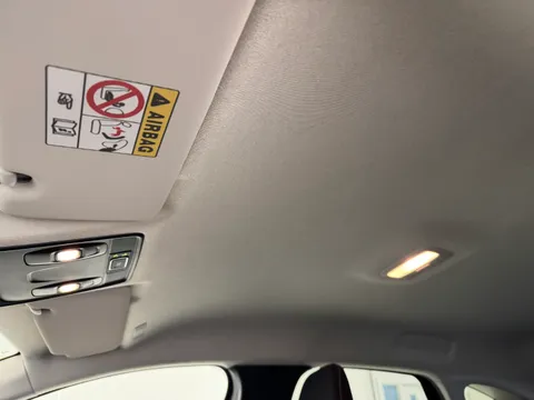 DS22WBP Renault Captur 1.0 TCE 90 Iconic Edition 5dr Thumbnail #14