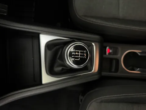 DS22WBP Renault Captur 1.0 TCE 90 Iconic Edition 5dr Thumbnail #15