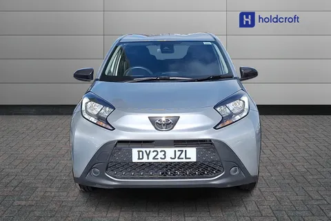 DY23JZL Toyota Aygo X 1.0 VVT-i Pure 5dr Auto Thumbnail #8