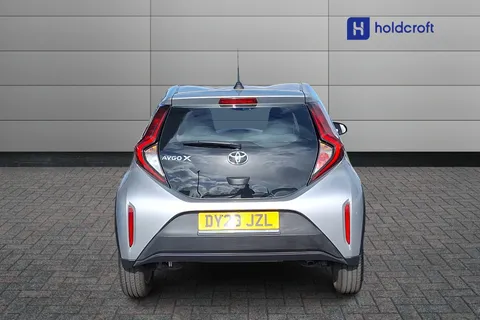 DY23JZL Toyota Aygo X 1.0 VVT-i Pure 5dr Auto Thumbnail #9