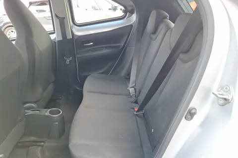 DY23JZL Toyota Aygo X 1.0 VVT-i Pure 5dr Auto Thumbnail #10