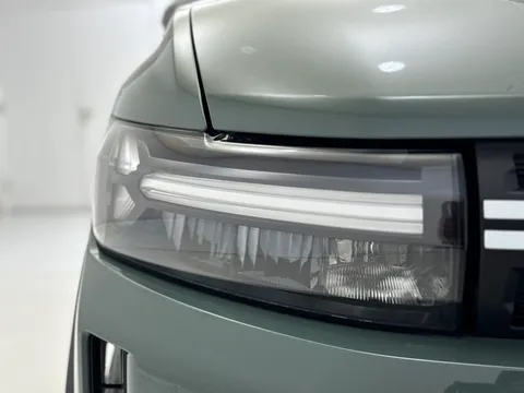 DV25HFY Dacia Duster 1.6 Hybrid 140 Journey 5dr Auto Thumbnail #30