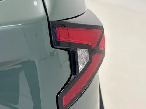 DV25HFY Dacia Duster 1.6 Hybrid 140 Journey 5dr Auto Thumbnail #31