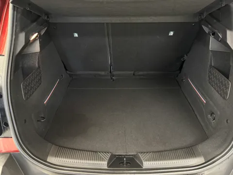 DY25OEN Renault 4 110kW Techno 52kWh Comfort range 5dr Auto Thumbnail #9