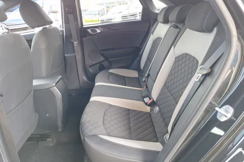 RF21ECA Kia Ceed 1.0T GDi ISG GT-Line 5dr Thumbnail #10