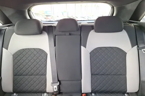 RF21ECA Kia Ceed 1.0T GDi ISG GT-Line 5dr Thumbnail #11