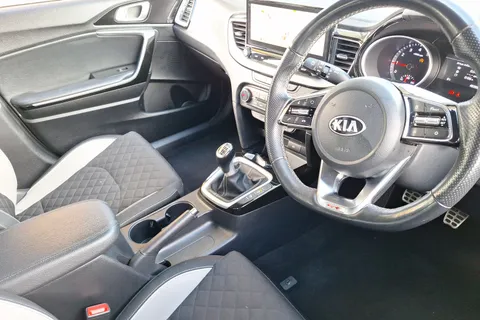 RF21ECA Kia Ceed 1.0T GDi ISG GT-Line 5dr Thumbnail #13