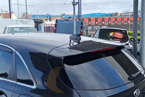 RF21ECA Kia Ceed 1.0T GDi ISG GT-Line 5dr Thumbnail #24