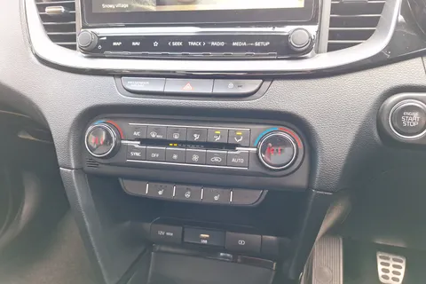 RF21ECA Kia Ceed 1.0T GDi ISG GT-Line 5dr Thumbnail #29