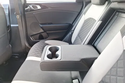 RF21ECA Kia Ceed 1.0T GDi ISG GT-Line 5dr Thumbnail #38