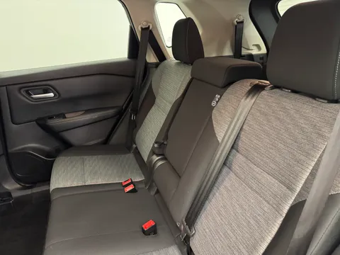 DY25BFZ Nissan X-Trail 1.5 MHEV 163 N-Connecta 5dr [7 Seat] Xtronic Thumbnail #15