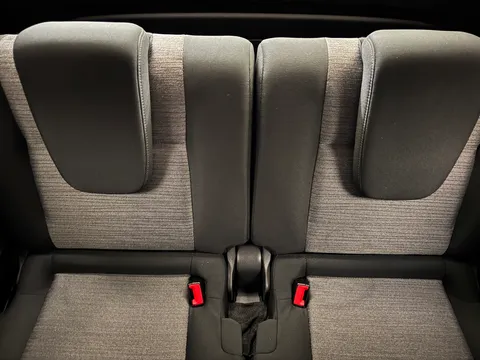 DY25BFZ Nissan X-Trail 1.5 MHEV 163 N-Connecta 5dr [7 Seat] Xtronic Thumbnail #16