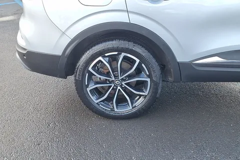 BP21UWW Renault Kadjar 1.3 TCE S Edition 5dr Thumbnail #5