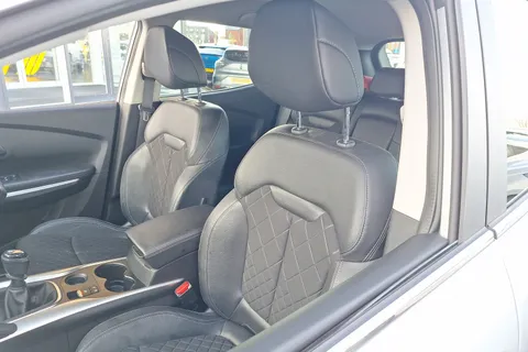 BP21UWW Renault Kadjar 1.3 TCE S Edition 5dr Thumbnail #19