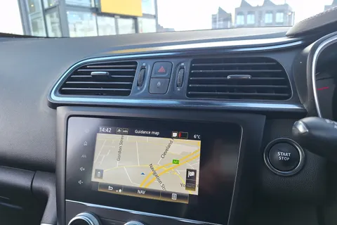 BP21UWW Renault Kadjar 1.3 TCE S Edition 5dr Thumbnail #35