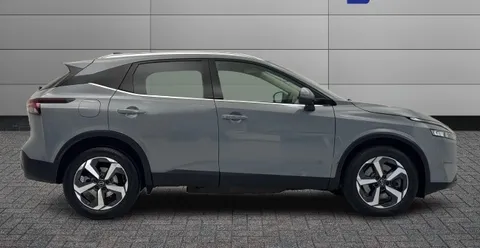 DU23BYZ Nissan Qashqai 1.3 DiG-T MH N-Connecta 5dr Thumbnail #7