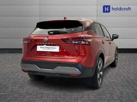 EX72KHD Nissan Qashqai 1.3 DiG-T MH N-Connecta [Glass Roof] 5dr Thumbnail #5