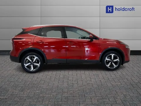 EX72KHD Nissan Qashqai 1.3 DiG-T MH N-Connecta [Glass Roof] 5dr Thumbnail #8