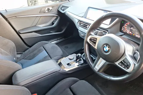 YA73EJL BMW 2 Series M235i xDrive 4dr Step Auto Thumbnail #13