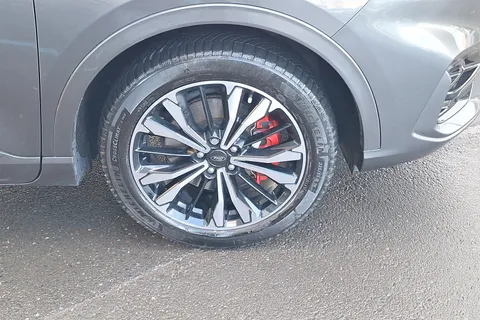 DB21CKJ Ford Kuga 2.5 PHEV ST-Line X Edition 5dr CVT Thumbnail #5