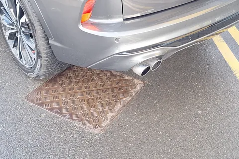 DB21CKJ Ford Kuga 2.5 PHEV ST-Line X Edition 5dr CVT Thumbnail #23