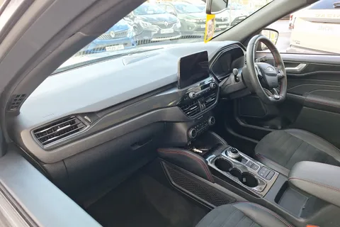 DB21CKJ Ford Kuga 2.5 PHEV ST-Line X Edition 5dr CVT Thumbnail #32