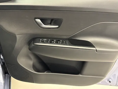 DW25WAJ Hyundai Kona 115kW Advance 48kWh 5dr Auto Thumbnail #15