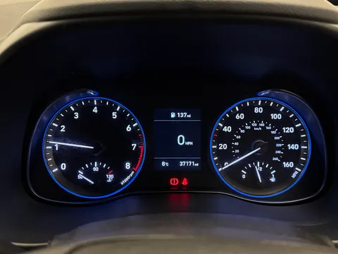 27 of 36 for Hyundai Kona 1.0T GDi Play Edition 5dr