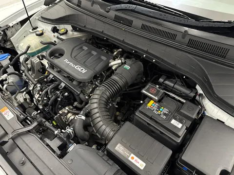 28 of 36 for Hyundai Kona 1.0T GDi Play Edition 5dr