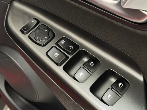 18 of 35 for Hyundai Kona 1.0 TGDi 48V MHEV SE Connect 5dr