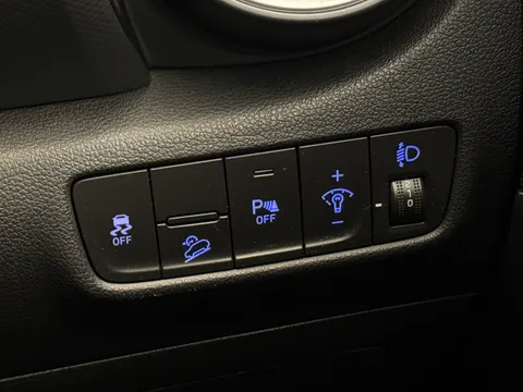 26 of 35 for Hyundai Kona 1.0 TGDi 48V MHEV SE Connect 5dr