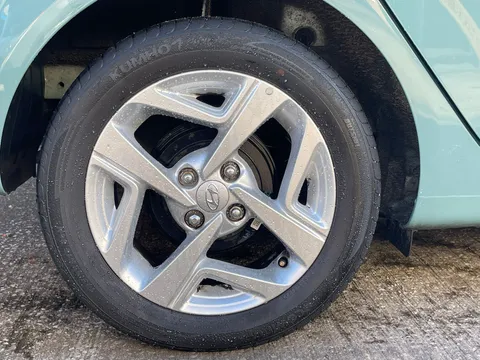 MT23JXG Hyundai i10 1.0 MPi SE Connect 5dr Thumbnail #7