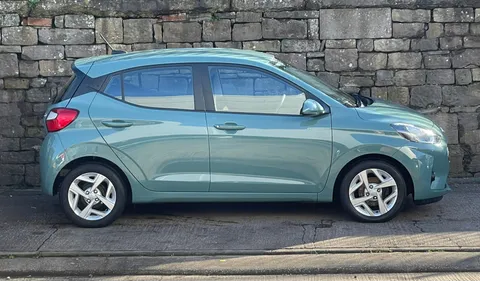 MT23JXG Hyundai i10 1.0 MPi SE Connect 5dr Thumbnail #2