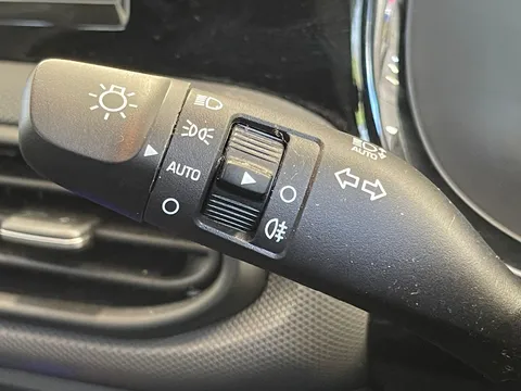 ML25NSE Hyundai i10 1.2 [79] Advance 5dr [Nav] Thumbnail #18