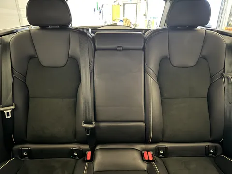 OU22KWD Volvo V90 2.0 B5P R DESIGN 5dr Auto Thumbnail #15